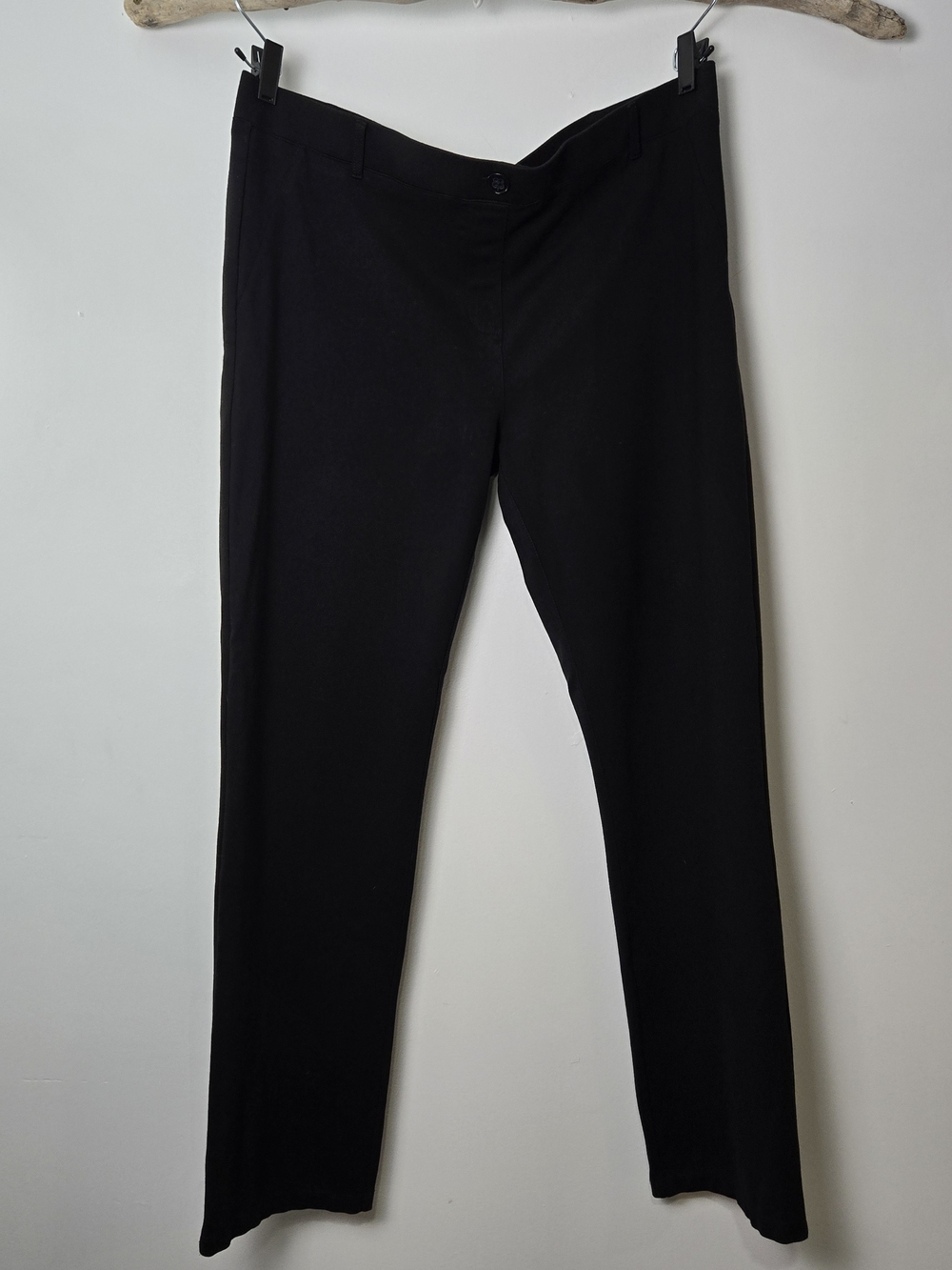 Betabrand Women's Straight Leg Pants in Black